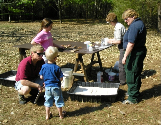 Kids made and took home animal tracks.